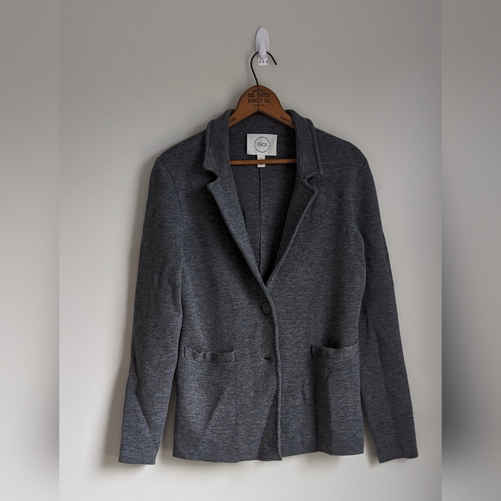Sz Small Suit Jacket from 1901